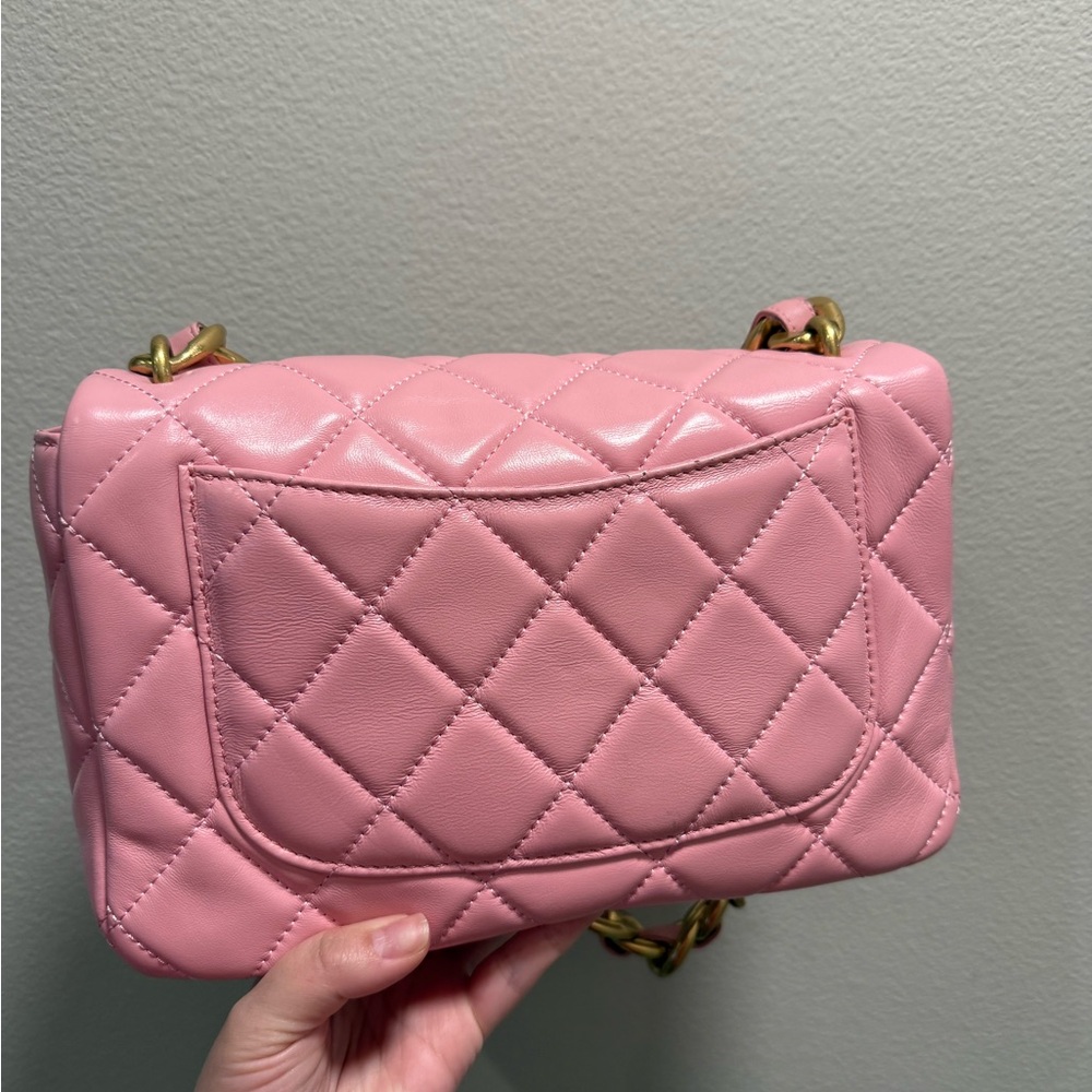 Pink handbag 🩷 - Picture 2 of 3